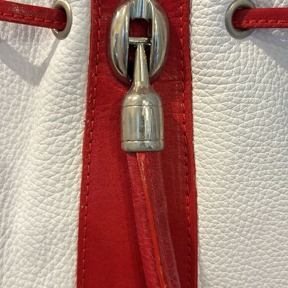 Valentina Handbag - Picture 7 of 9